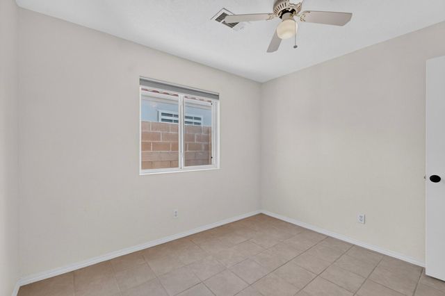 1304 Villa Campo NE, Albuquerque, NM 87113