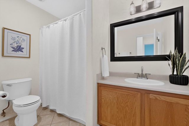 1304 Villa Campo NE, Albuquerque, NM 87113