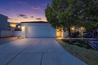 1304 Villa Campo NE, Albuquerque, NM 87113