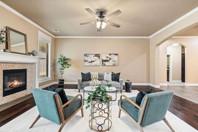 1113 Lindsey Lane, Moore, OK 73160