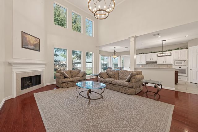 1322 Kirby Lake Court, Richmond, TX 77406