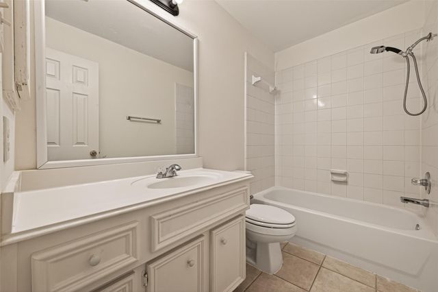 1322 Kirby Lake Court, Richmond, TX 77406