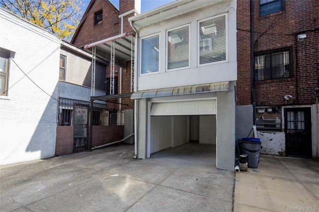 86-31 62nd Avenue, Rego Park, NY 11374