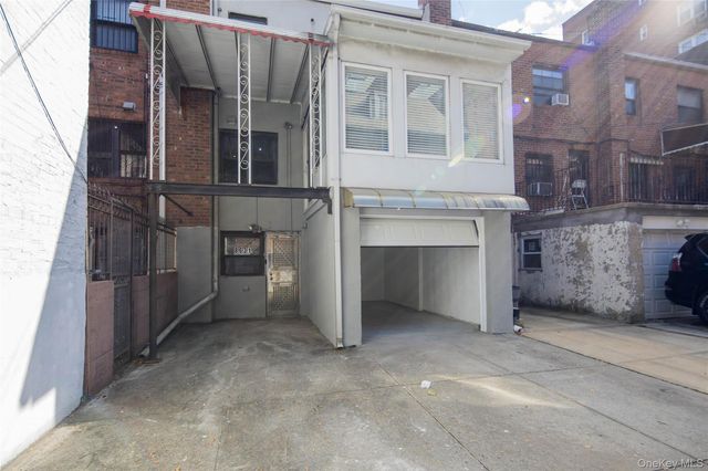86-31 62nd Avenue, Rego Park, NY 11374