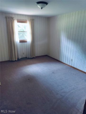 4825 Edinderry Drive NW, Canton, OH 44708