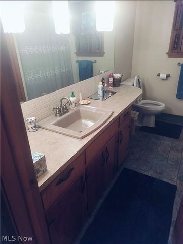 4825 Edinderry Drive NW, Canton, OH 44708