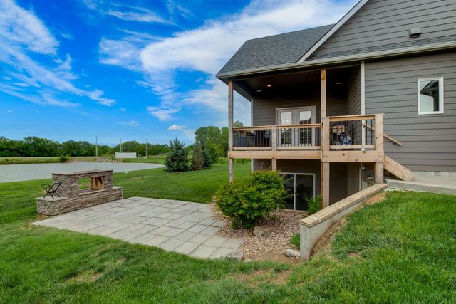 5012 N Remington St, Bel Aire, KS 67226