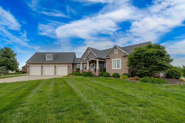 5012 N Remington St, Bel Aire, KS 67226