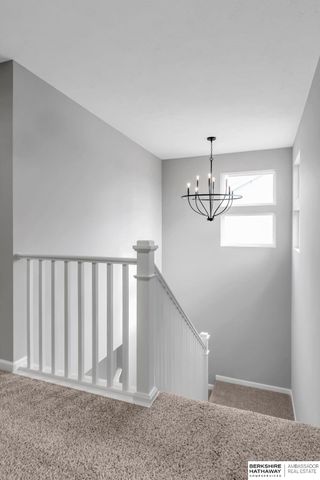 18406 Palisades Drive, Omaha, NE 68136