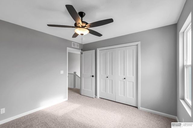 18406 Palisades Drive, Omaha, NE 68136