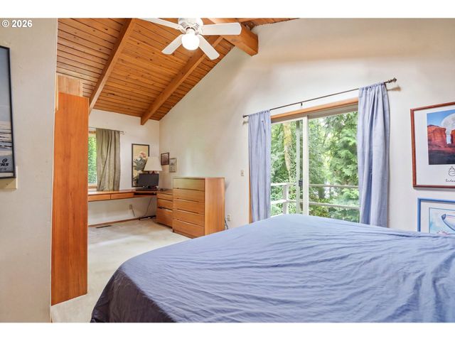 15300 Se MINERVA Rd, Milwaukie, OR 97267