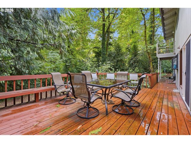 15300 Se MINERVA Rd, Milwaukie, OR 97267