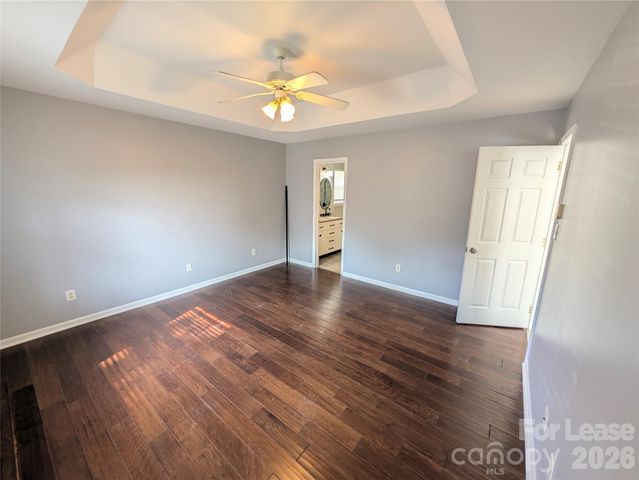 3017 Lynworth Place, Charlotte, NC 28212