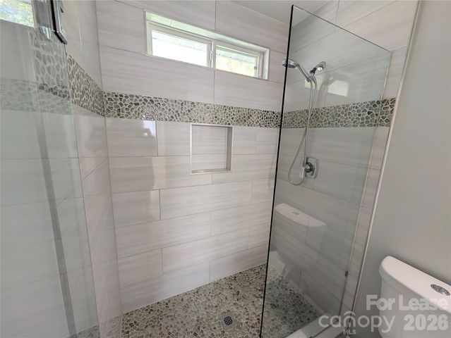 3017 Lynworth Place, Charlotte, NC 28212