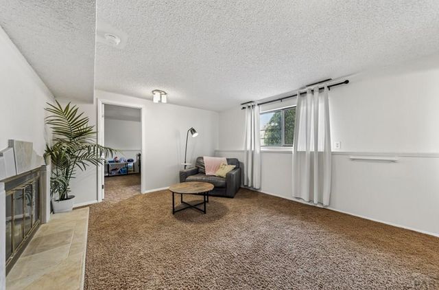 70 Bridle Trail, Pueblo, CO 81005