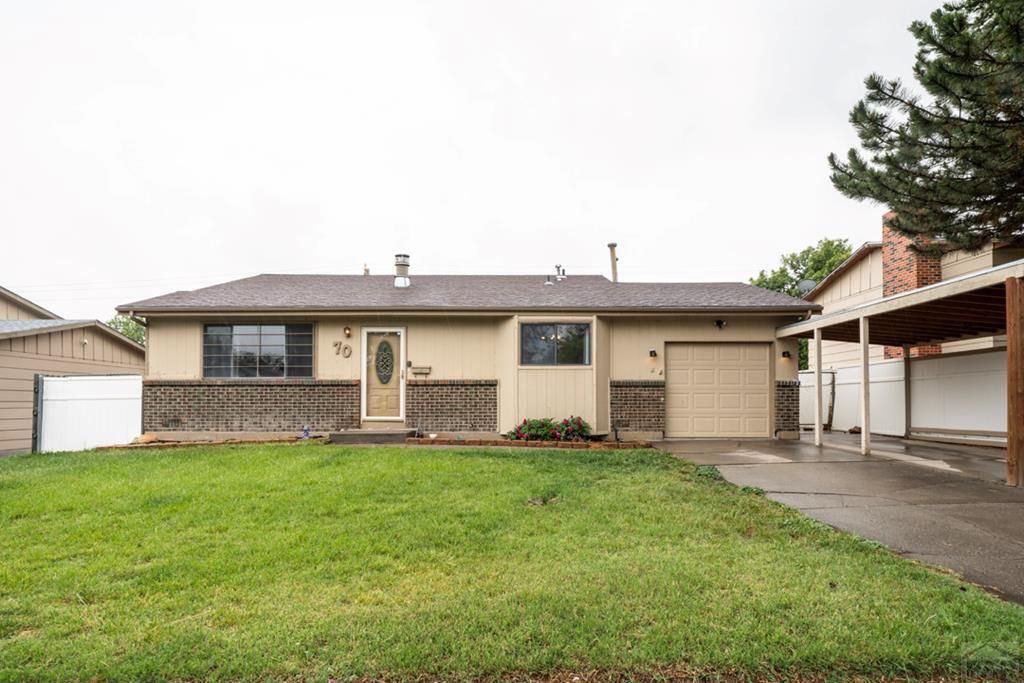 70 Bridle Trail, Pueblo, CO 81005