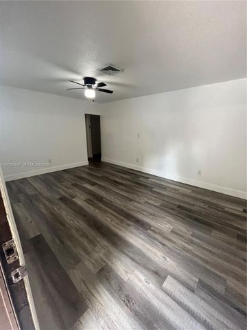160 W 60th Street 0, Hialeah, FL 33012