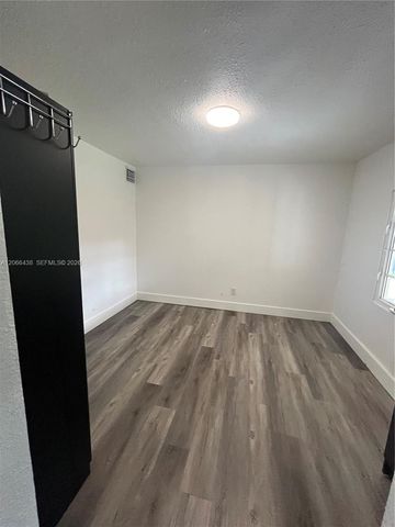 160 W 60th Street 0, Hialeah, FL 33012