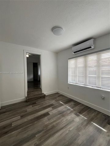 160 W 60th Street 0, Hialeah, FL 33012