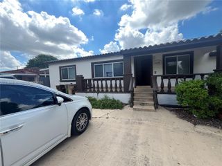 160 W 60th Street 0, Hialeah, FL 33012