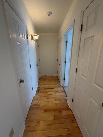 1018 Forest Lake Drive, Lexington, KY 40515