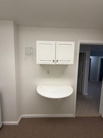 1018 Forest Lake Drive, Lexington, KY 40515