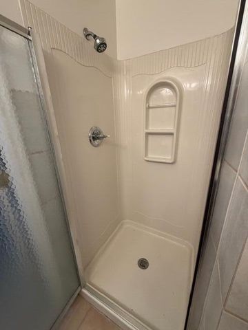 1018 Forest Lake Drive, Lexington, KY 40515