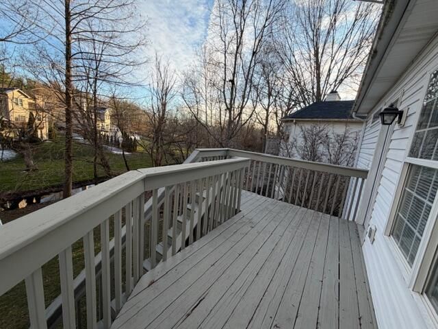 1018 Forest Lake Drive, Lexington, KY 40515