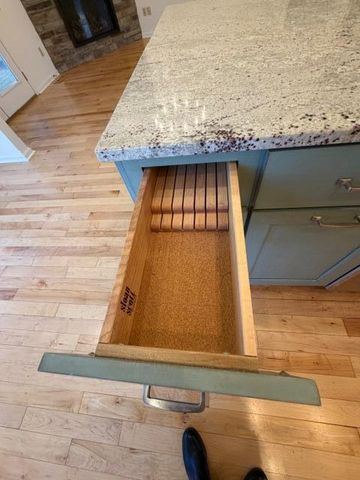 1018 Forest Lake Drive, Lexington, KY 40515