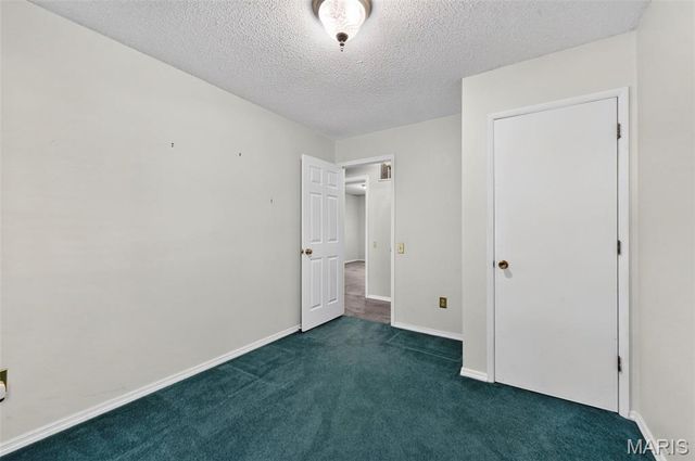 1319 Brandywine Lane, St Peters, MO 63376