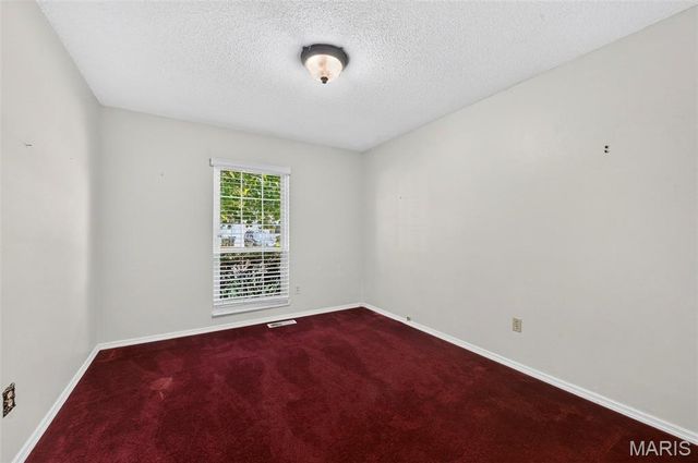 1319 Brandywine Lane, St Peters, MO 63376