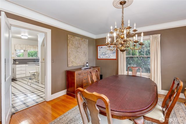 1005 Grand Avenue, Everett, WA 98201