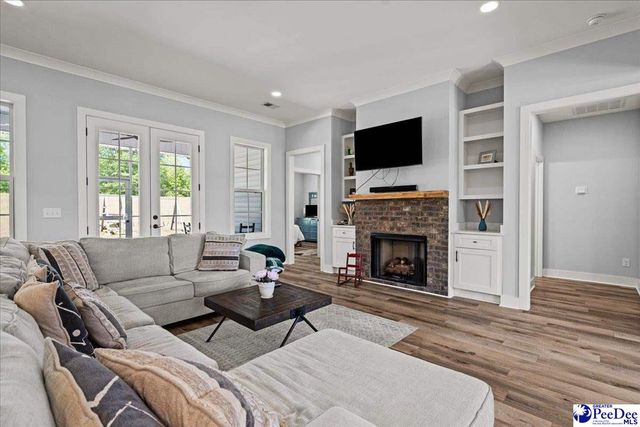 2410 N Rolling Road, Hartsville, SC 29550
