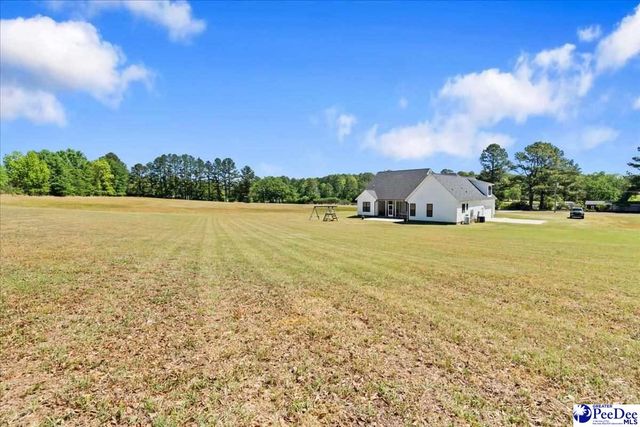 2410 N Rolling Road, Hartsville, SC 29550