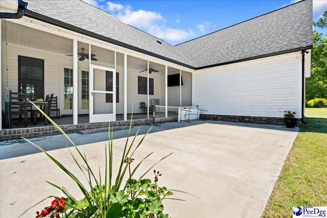 2410 N Rolling Road, Hartsville, SC 29550