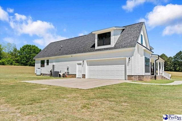 2410 N Rolling Road, Hartsville, SC 29550