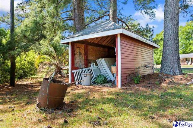 2410 N Rolling Road, Hartsville, SC 29550