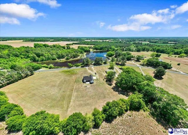 2410 N Rolling Road, Hartsville, SC 29550