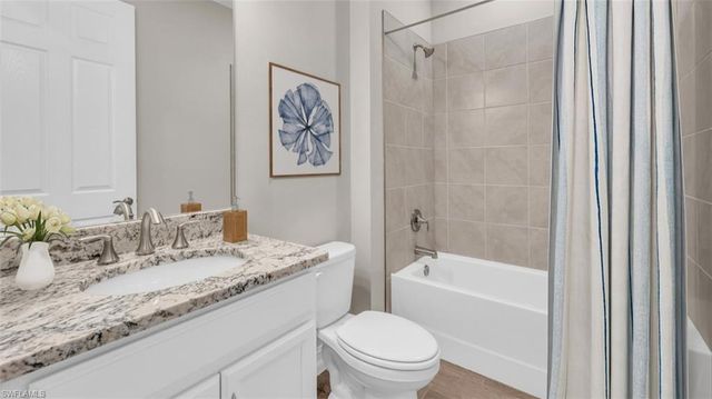 17953 Shade Tree LOOP, Babcock Ranch, FL 33982