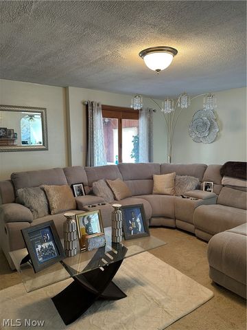 288 E 248th Street, Euclid, OH 44123