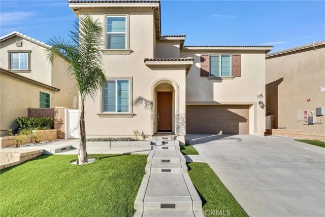 2667 Emerald Bay, Rialto, CA 92377