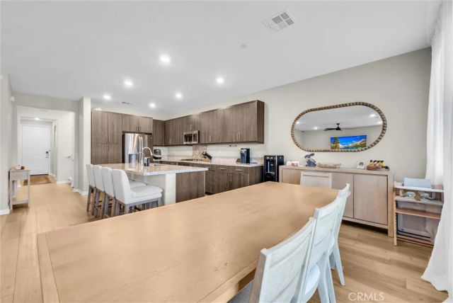 2667 Emerald Bay, Rialto, CA 92377