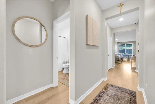 2667 Emerald Bay, Rialto, CA 92377