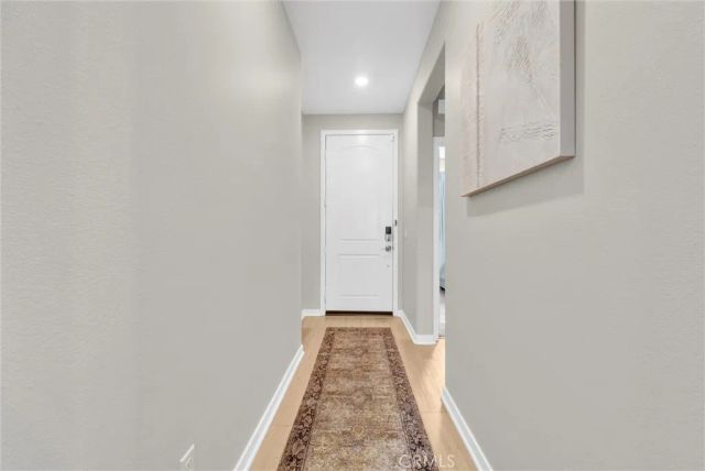 2667 Emerald Bay, Rialto, CA 92377