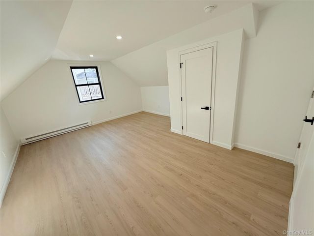 89 Oak Avenue, Shirley, NY 11967