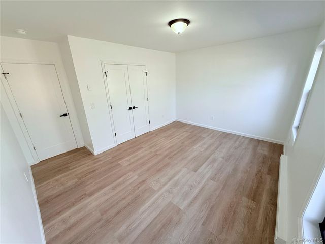 89 Oak Avenue, Shirley, NY 11967