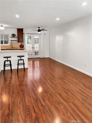 5620 Woodman 5, Valley Glen, CA 91401