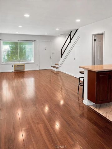 5620 Woodman 5, Valley Glen, CA 91401