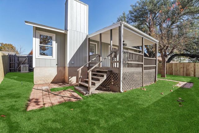 4901 Transit CIR, Austin, TX 78727