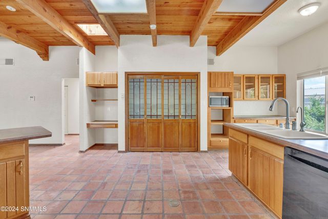 4208 Escondido Lane, Las Cruces, NM 88005